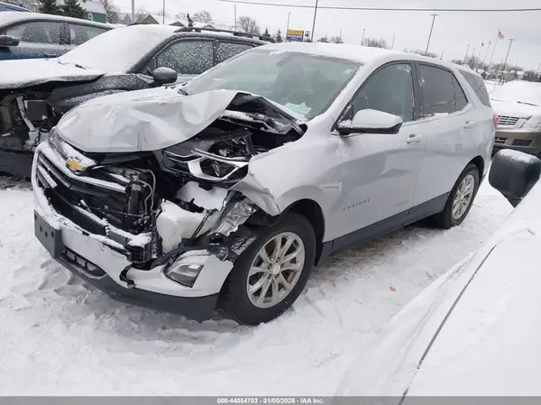 3GNAXKEV3KS655109 2019 CHEVROLET EQUINOX - Image 2