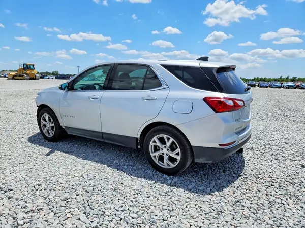 3GNAXKEV3KS665381 2019 CHEVROLET EQUINOX - Image 2