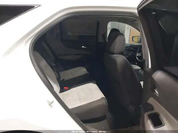 3GNAXKEV3KS679717 2019 CHEVROLET EQUINOX - Image 8