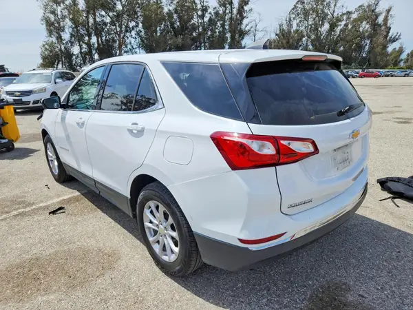 3GNAXKEV3LL104755 2020 CHEVROLET EQUINOX - Image 2