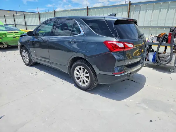 3GNAXKEV3LL203799 2020 CHEVROLET EQUINOX - Image 2