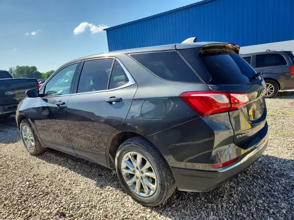 3GNAXKEV3LL257944 2020 CHEVROLET EQUINOX - Image 2
