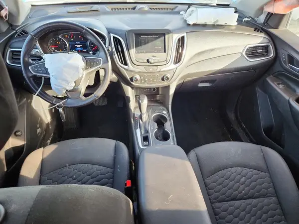 3GNAXKEV3LS697586 2020 CHEVROLET EQUINOX - Image 8