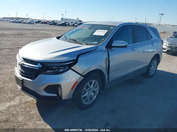 3GNAXKEV3NL101017 2022 CHEVROLET EQUINOX - Image 2