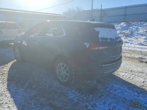 3GNAXKEV3NL114088 2022 CHEVROLET EQUINOX - Image 2