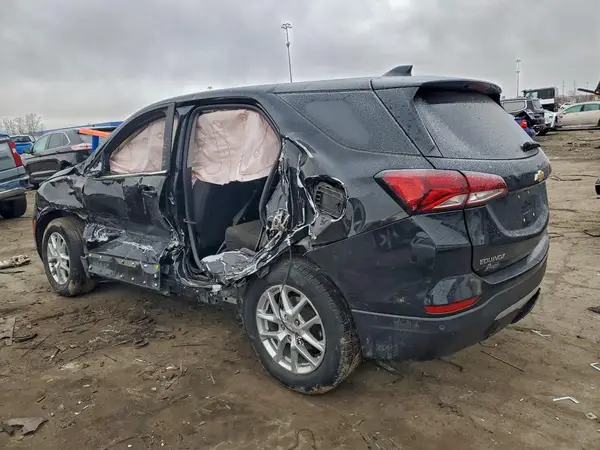 3GNAXKEV3NL118500 2022 CHEVROLET EQUINOX - Image 2