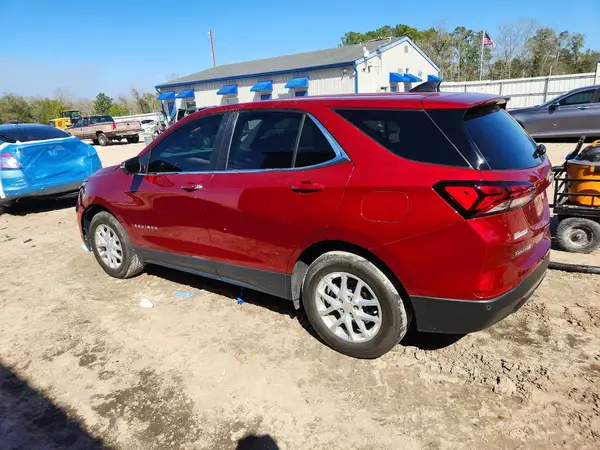 3GNAXKEV3NL146300 2022 CHEVROLET EQUINOX - Image 2