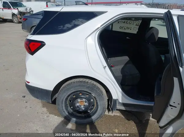 3GNAXKEV3NL240290 2022 CHEVROLET EQUINOX - Image 8