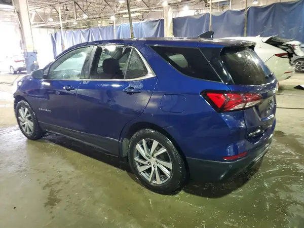 3GNAXKEV3NL293586 2022 CHEVROLET EQUINOX - Image 2