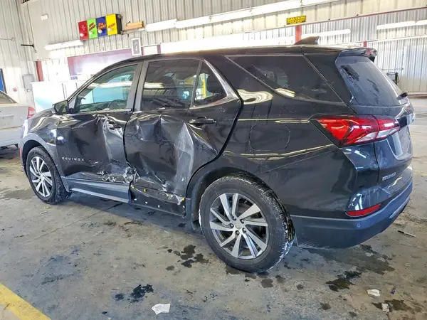 3GNAXKEV3NL295581 2022 CHEVROLET EQUINOX - Image 2