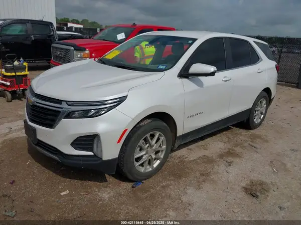 3GNAXKEV3NL298187 2022 CHEVROLET EQUINOX - Image 2