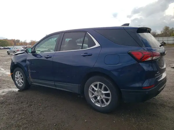 3GNAXKEV3NL301878 2022 CHEVROLET EQUINOX - Image 2