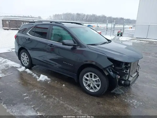 3GNAXKEV3NS246452 2022 CHEVROLET EQUINOX - Image 1