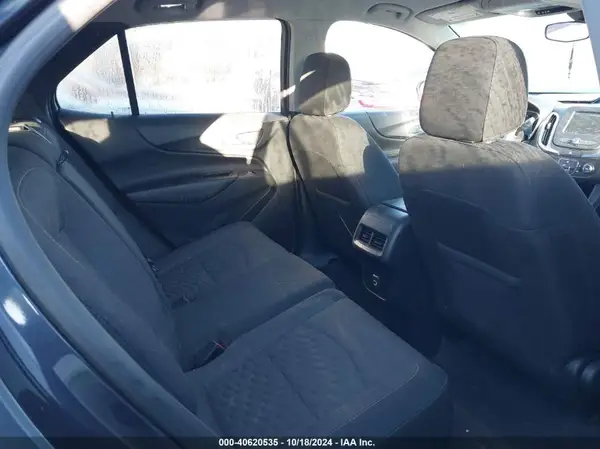3GNAXKEV4KL106383 2019 CHEVROLET EQUINOX - Image 8
