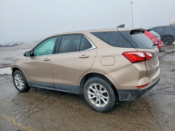 3GNAXKEV4KL111499 2019 CHEVROLET EQUINOX - Image 2