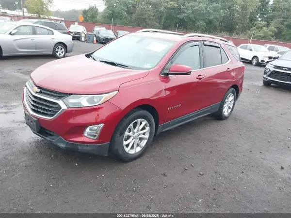 3GNAXKEV4KL159035 2019 CHEVROLET EQUINOX - Image 2