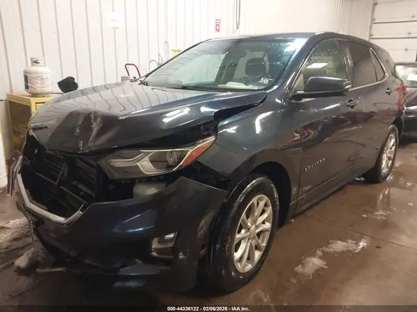 3GNAXKEV4KL192634 2019 CHEVROLET EQUINOX - Image 2