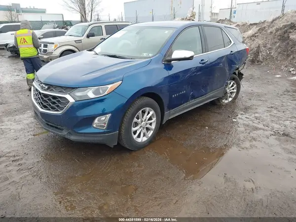 3GNAXKEV4KL378917 2019 CHEVROLET EQUINOX - Image 2