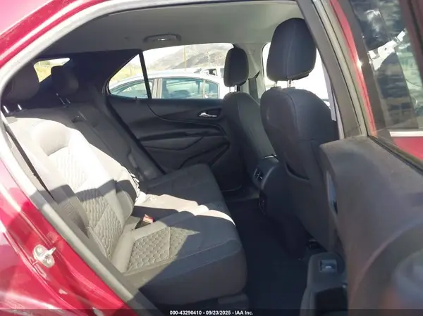 3GNAXKEV4KS524609 2019 CHEVROLET EQUINOX - Image 8