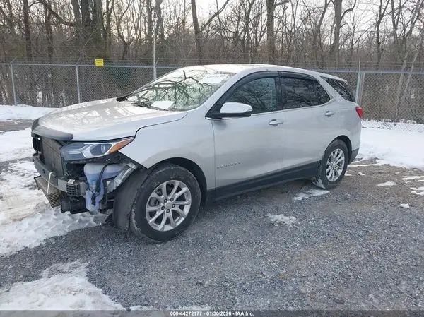 3GNAXKEV4KS550658 2019 CHEVROLET EQUINOX - Image 2