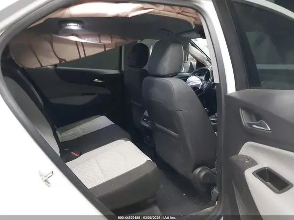 3GNAXKEV4KS622359 2019 CHEVROLET EQUINOX - Image 8