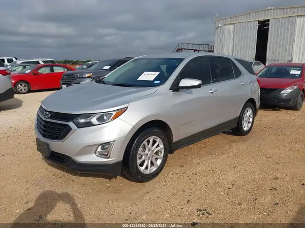 3GNAXKEV4KS657094 2019 CHEVROLET EQUINOX - Image 2