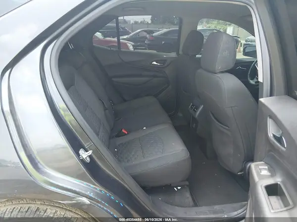 3GNAXKEV4KS681671 2019 CHEVROLET EQUINOX - Image 8