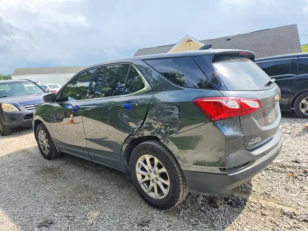 3GNAXKEV4LL271173 2020 CHEVROLET EQUINOX - Image 2