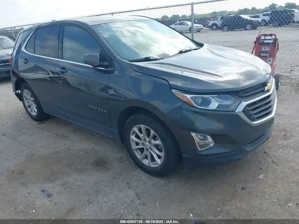 3GNAXKEV4LS528421 2020 CHEVROLET EQUINOX - Image 1