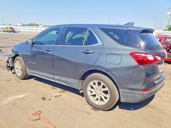 3GNAXKEV4LS563640 2020 CHEVROLET EQUINOX - Image 2