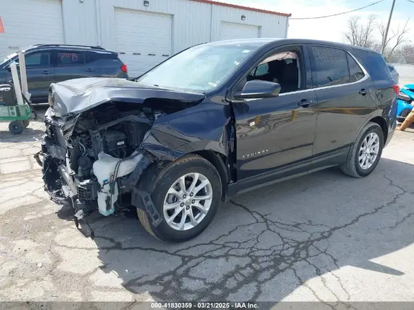 3GNAXKEV4LS591809 2020 CHEVROLET EQUINOX - Image 2