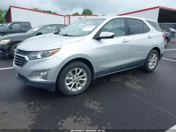 3GNAXKEV4LS672096 2020 CHEVROLET EQUINOX - Image 2