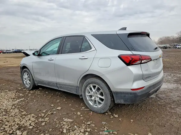 3GNAXKEV4NL157614 2022 CHEVROLET EQUINOX - Image 2
