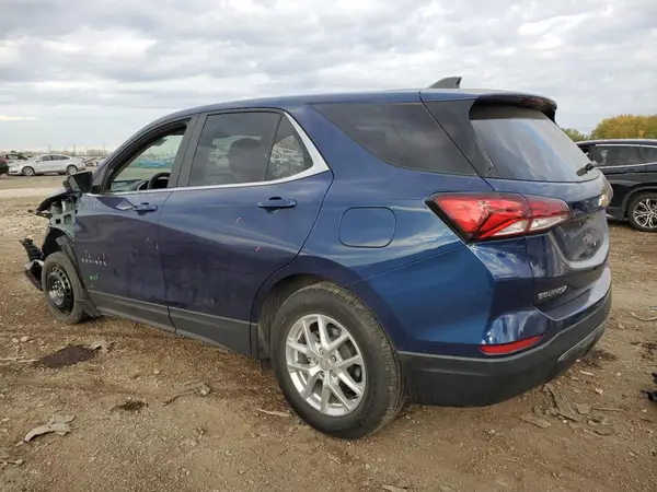3GNAXKEV4NL167074 2022 CHEVROLET EQUINOX - Image 2