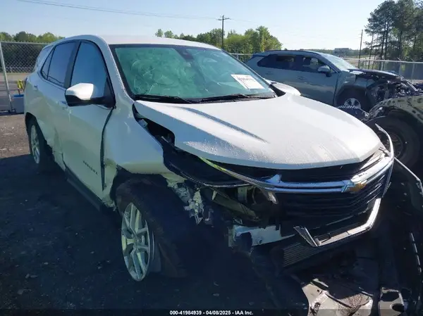3GNAXKEV4NL167639 2022 CHEVROLET EQUINOX - Image 1
