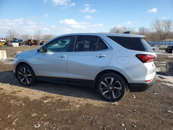3GNAXKEV4NL186529 2022 CHEVROLET EQUINOX - Image 2