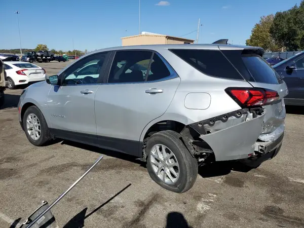 3GNAXKEV4NL202714 2022 CHEVROLET EQUINOX - Image 2