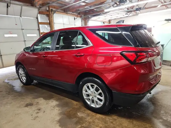 3GNAXKEV4NL223532 2022 CHEVROLET EQUINOX - Image 2