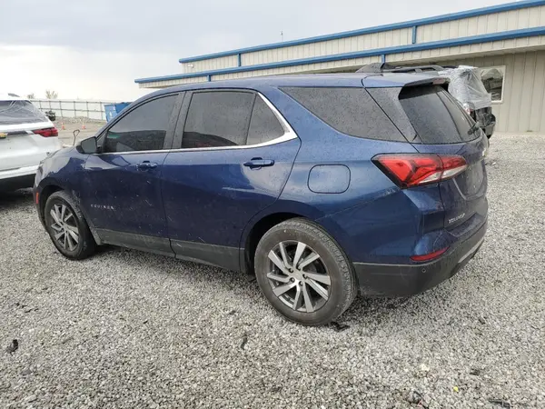 3GNAXKEV4NL231579 2022 CHEVROLET EQUINOX - Image 2