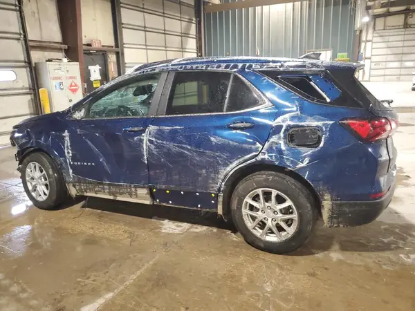 3GNAXKEV4NL258281 2022 CHEVROLET EQUINOX - Image 2