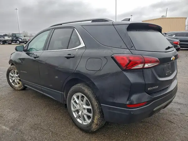 3GNAXKEV4NL268924 2022 CHEVROLET EQUINOX - Image 2