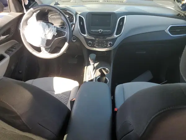 3GNAXKEV4NL277574 2022 CHEVROLET EQUINOX - Image 8
