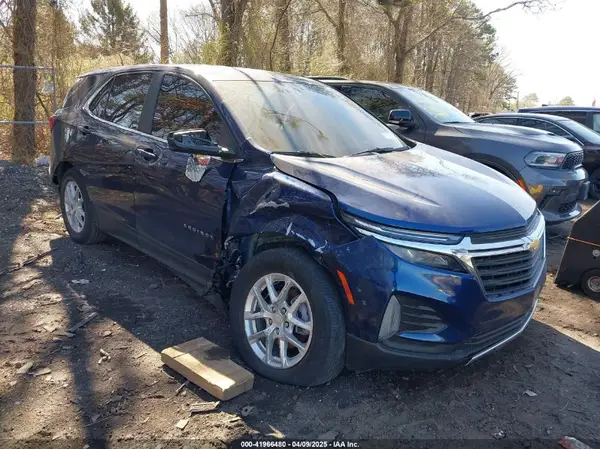 3GNAXKEV4NL290650 2022 CHEVROLET EQUINOX - Image 1
