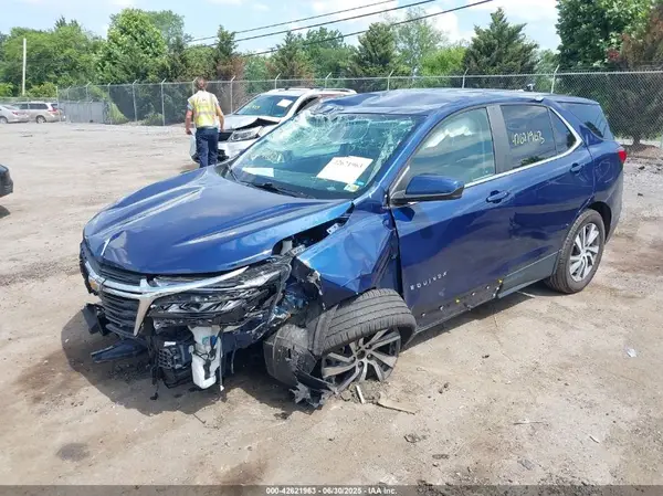 3GNAXKEV4NL313375 2022 CHEVROLET EQUINOX - Image 2