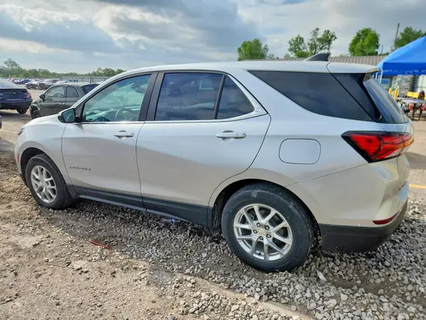 3GNAXKEV4NS102053 2022 CHEVROLET EQUINOX - Image 2
