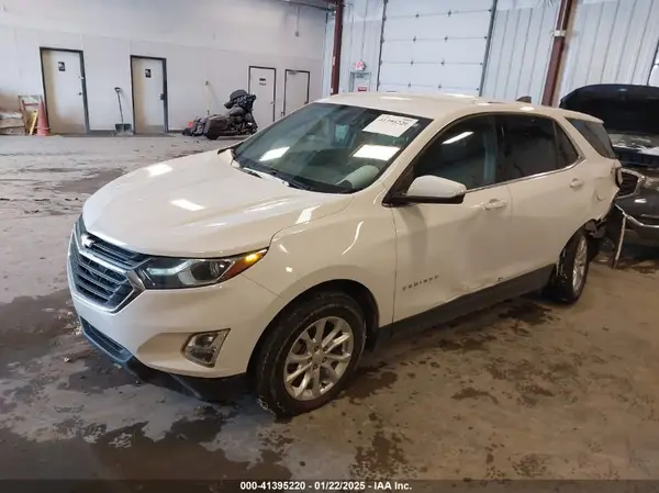 3GNAXKEV5KL208694 2019 CHEVROLET EQUINOX - Image 2
