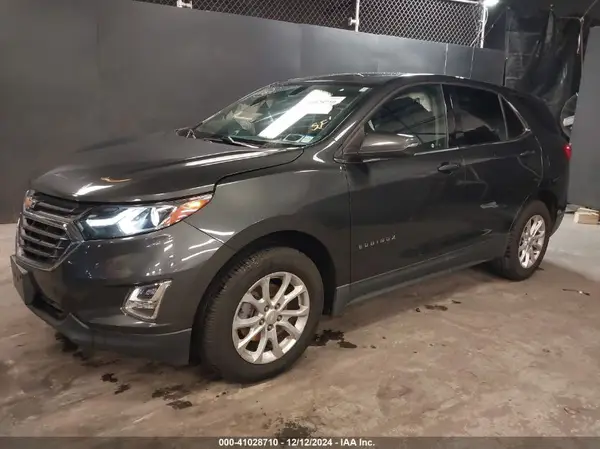 3GNAXKEV5KL219971 2019 CHEVROLET EQUINOX - Image 2