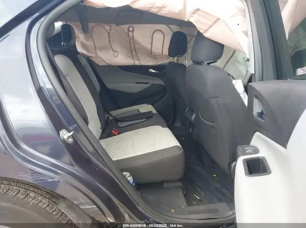 3GNAXKEV5KL241100 2019 CHEVROLET EQUINOX - Image 8