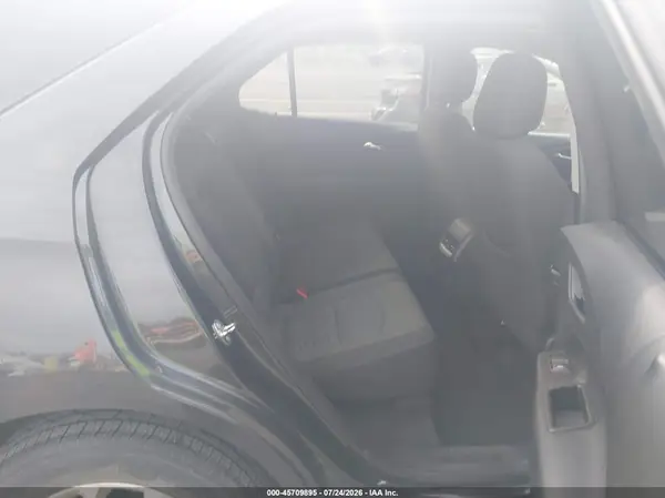 3GNAXKEV5KS522304 2019 CHEVROLET EQUINOX - Image 6