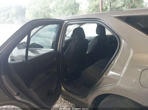 3GNAXKEV5KS533982 2019 CHEVROLET EQUINOX - Image 8